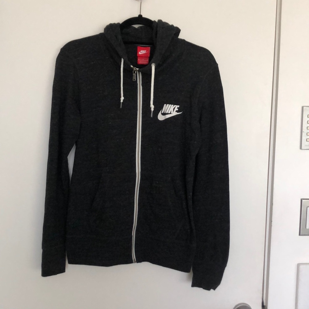 Nike sweatshirt